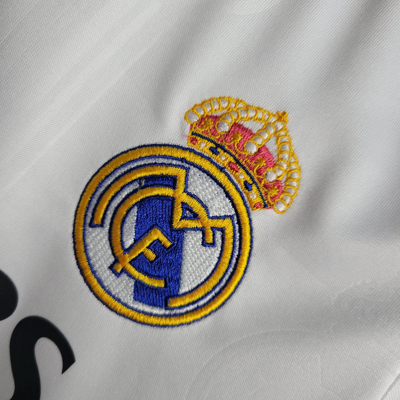 Kit Infantil Real Madrid Titular 22/23